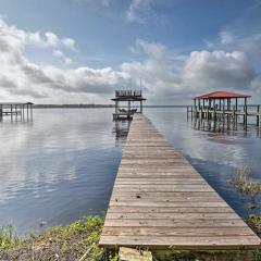 Pirate Cove in Welaka Dock and River Access!