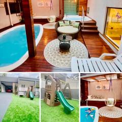 CWB 997 com piscina aquecida jacuzzi e Playground