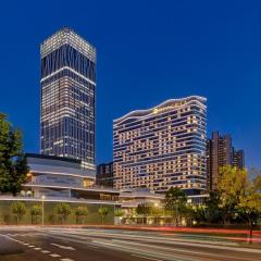Shangri-La Qiantan, Shanghai - Steps away from the Oriental Sports Center, and easy reach the vibrant art scene of West Bund