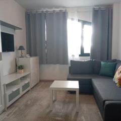 NOVÍSIMO APARTAMENTO CON PRECIOSAS VISTAS