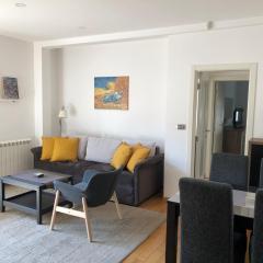 Modern 1 Bed Apartment, near shopping mall Stadion