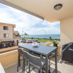 Bay Village Unit 2 47 Shoal Bay Road