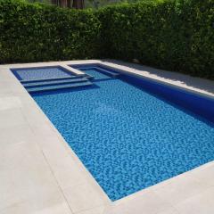 PRECIOSA CASA con Piscina, Jacuzzi y BBQ en Girardot