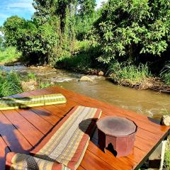 Utopai Creek Site Vacation Home, Pai!