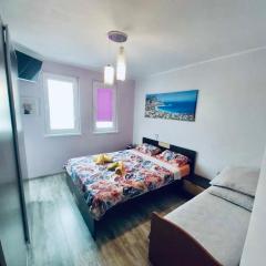 Colorful 1-BDR Apartment - Top center of Burgas