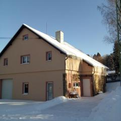 Chalupa ve Vejprtech