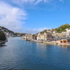 Cosy Bake Cottage, Great Location in Looe, Cornwall