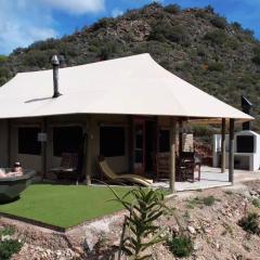 Grysbokkloof Private Nature reserve luxury Glamping 6km from Montagu