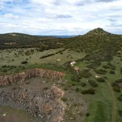 Casa Rural Volcán El Morrón. Villamayor de Cva.