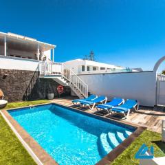 Villa Graciosa By Villas Now Ltd