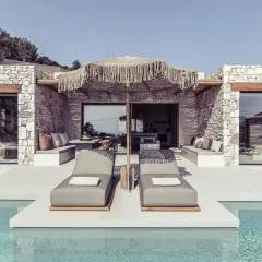 Pera Perou unspoiled luxury villas