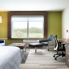 Holiday Inn Express & Suites - Canton, an IHG Hotel