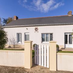 Gîte Grand-Auverné, 3 pièces, 5 personnes - FR-1-306-1111