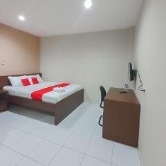 RedDoorz Plus at Pelita Guest House Balikpapan