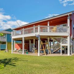 Coastal Cajun Getaway On The Beach! home