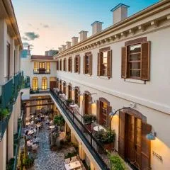 Ecole St. Pierre Hotel