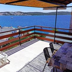 Apartment in Okrug Gornji with sea view, terrace, air conditioning, W-LAN 5045-1