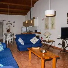 Habitour - Casa la Cenia