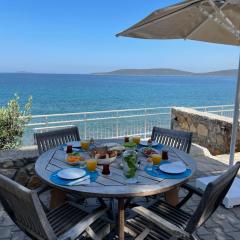 Beach House With Direct Access to Private Beach Near Bodrum