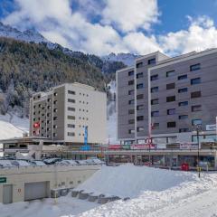 Apartment Rosablanche C22 by Interhome