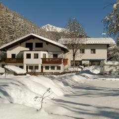 Apartment Ferien 1 by Interhome