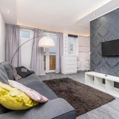 Grzybowska 16/22 by Homeprime