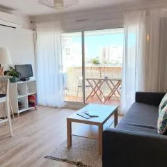 Studio Carnon ~ Plage, port et commerces, tout proche!
