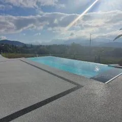Studio indépendant vue magnifique et au calme