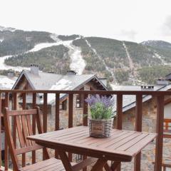 Apartament Ninot Bonito apartamento con vistas a la X de Grandvalira