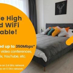 Comfy 2 Room Apartment - Free Parking - 350Mbps WiFi - Netflix