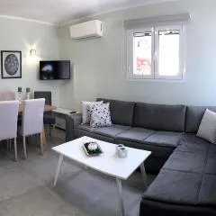 Strelitzia Apartments