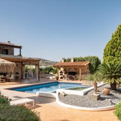 Agnes Villa, Unrivalled Living with Private Pool, By ThinkVilla