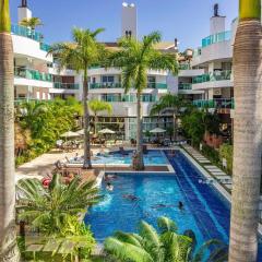 Boulevard 121D - Excelente apartamento em condomínio de luxo no centro de Bombinhas - Piscina - Jacuzzi - Academia - Portaria 24h.