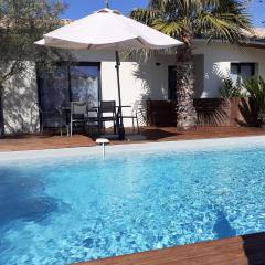 ViLLA NEUVE 115m2 ,TOUT CONFORT AVEC PiSCiNE Chauffée-JARDiNET BASSiN ARCACHON