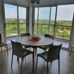 Departamento con vista al río