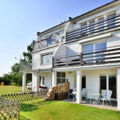 Große, komfortable Villa mit privatem Garten