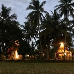 Saung Rancage Batukaras