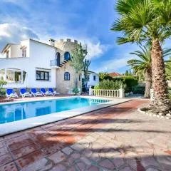 Villas Guzman - Petra