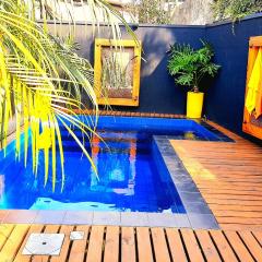 Bangalô das Lagartixas ,casa stúdio com piscina aquecida privativa a 20 minutos do Centro de Curitiba