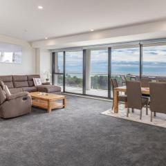 The Cove 602