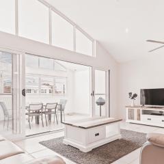 Malibu Apartments Unit 1 - 5 Oak Street