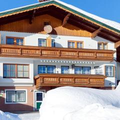 Apartment Bergkamerad by Interhome