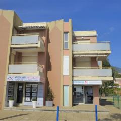 Apartment La Croix du Sud-4 by Interhome