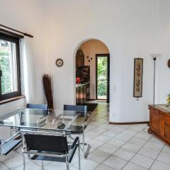 Apartment Residenza Miralago Apt- C25 by Interhome