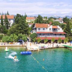 Apartment Škroćo-4 by Interhome