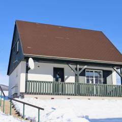 Holiday Home Holiday Hill 59 by Interhome