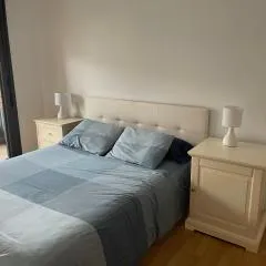 Relájate en Ramales de la Victoria, apartamento con piscina y parking