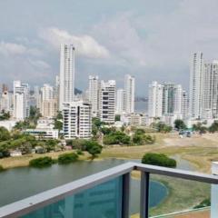 Cartagena de Indias, Mar, historia y diversión !