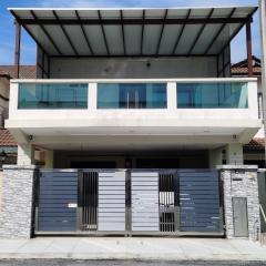 BBT Double Storey Balcony Bukit Tinggi Home