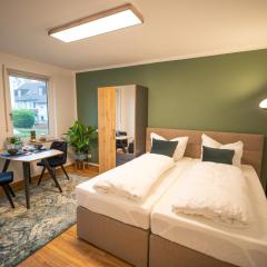 RR - Cozy Apartment - Parking - Kitchen - WIFI